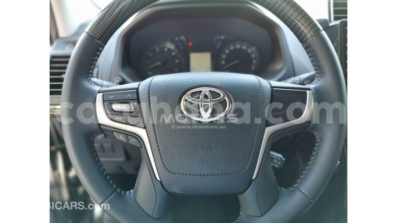 Big with watermark toyota prado ashanti import dubai 30213