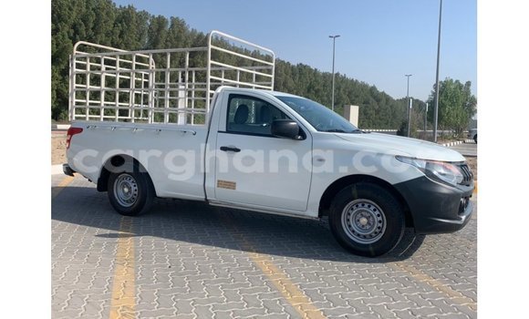 Buy Import Mitsubishi L200 White Car in Import - Dubai in Ashanti Buy Import Mitsubishi L200 White Car in Import - Dubai in Ashanti