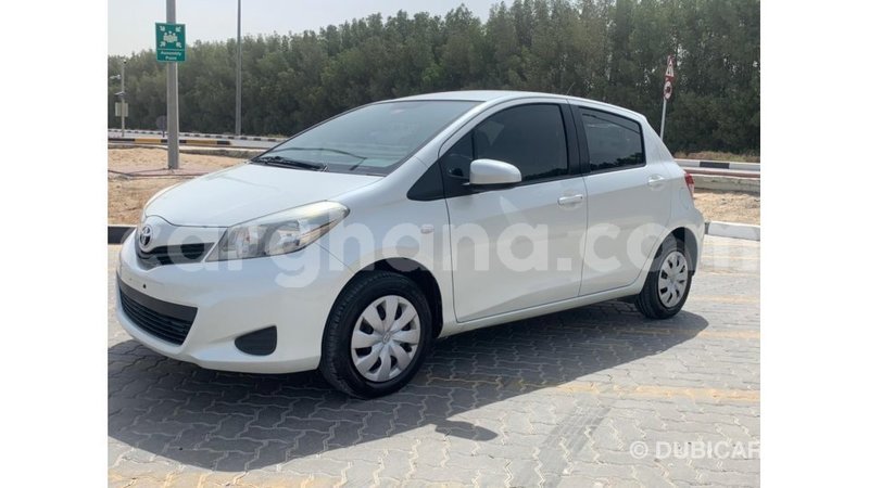 Big with watermark toyota yaris ashanti import dubai 30219