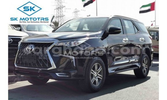 Sayi Imported Toyota Fortuner Black Mota in Import - Dubai a Ashanti Sayi Imported Toyota Fortuner Black Mota in Import - Dubai a Ashanti