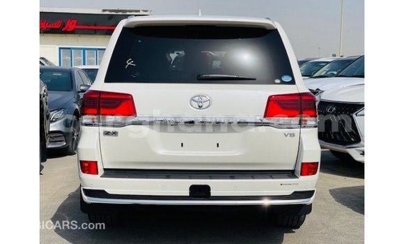 Buy Import Toyota Land Cruiser White Car in Import - Dubai in Ashanti Buy Import Toyota Land Cruiser White Car in Import - Dubai in Ashanti