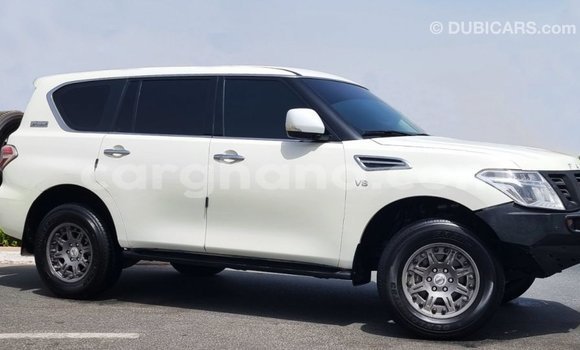 Buy Import Nissan Patrol White Car in Import - Dubai in Ashanti Buy Import Nissan Patrol White Car in Import - Dubai in Ashanti