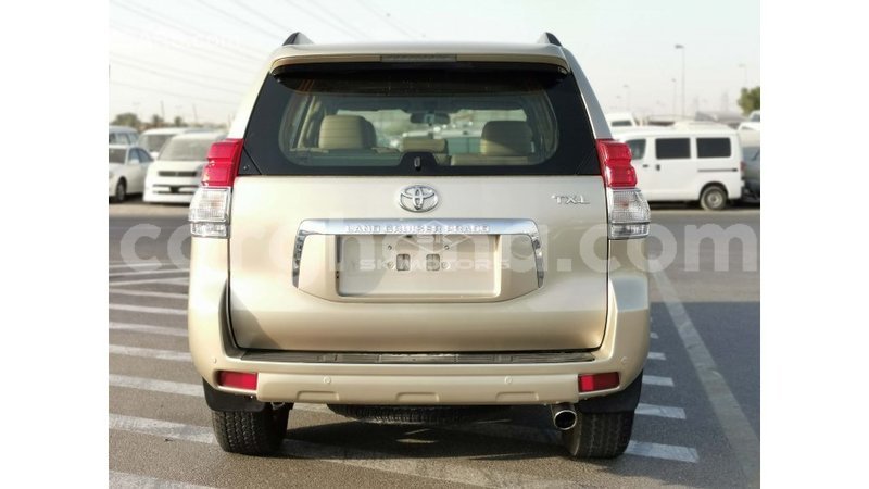 Big with watermark toyota prado ashanti import dubai 30270