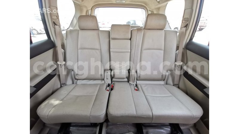 Big with watermark toyota prado ashanti import dubai 30270