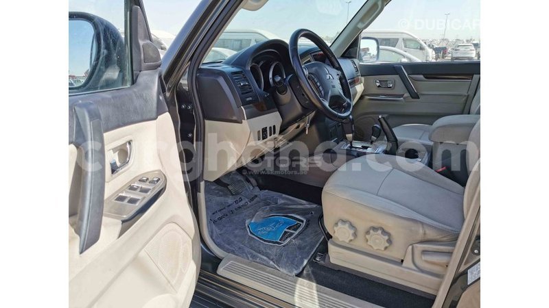 Big with watermark mitsubishi pajero ashanti import dubai 30274