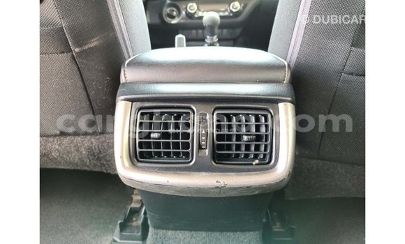 Buy Import Toyota Hilux White Car in Import - Dubai in Ashanti Buy Import Toyota Hilux White Car in Import - Dubai in Ashanti