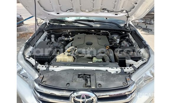 Buy Import Toyota Hilux White Car in Import - Dubai in Ashanti Buy Import Toyota Hilux White Car in Import - Dubai in Ashanti