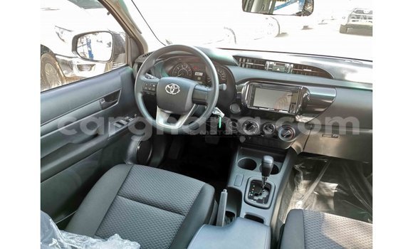 Sayi Imported Toyota Hilux Sauran Mota in Import - Dubai a Ashanti Sayi Imported Toyota Hilux Sauran Mota in Import - Dubai a Ashanti
