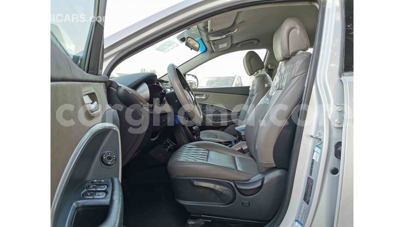 Big with watermark hyundai santa fe ashanti import dubai 30326