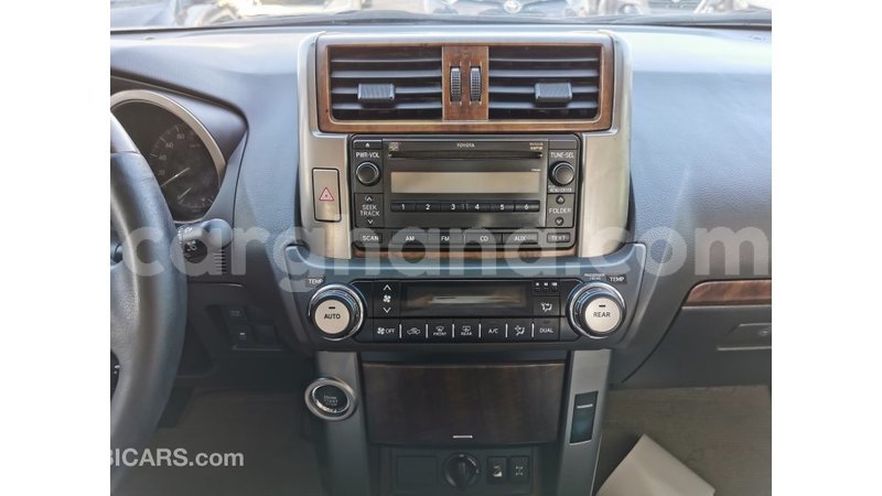 Big with watermark toyota prado ashanti import dubai 30338