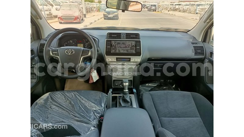 Big with watermark toyota prado ashanti import dubai 30340