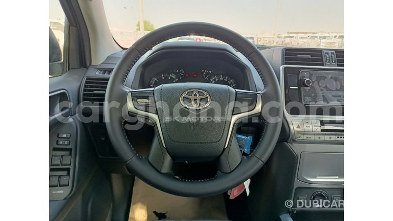 Big with watermark toyota prado ashanti import dubai 30340