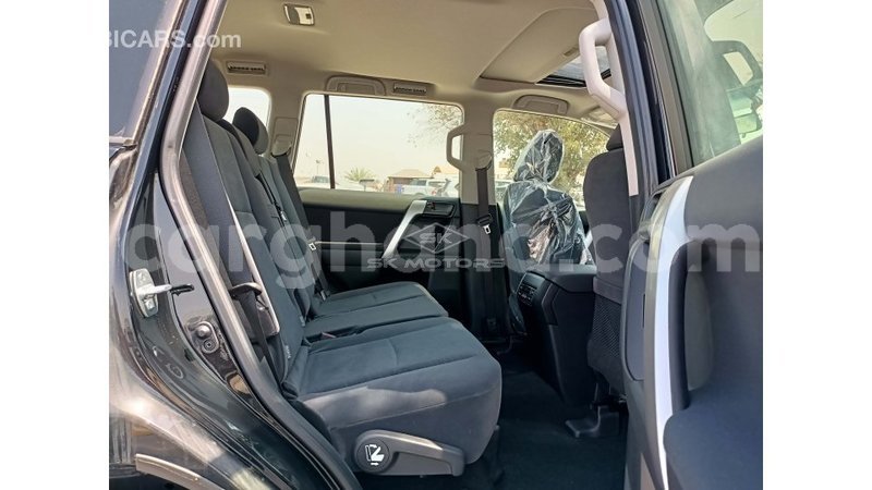 Big with watermark toyota prado ashanti import dubai 30340