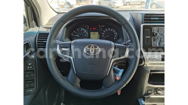 Big with watermark toyota prado ashanti import dubai 30361