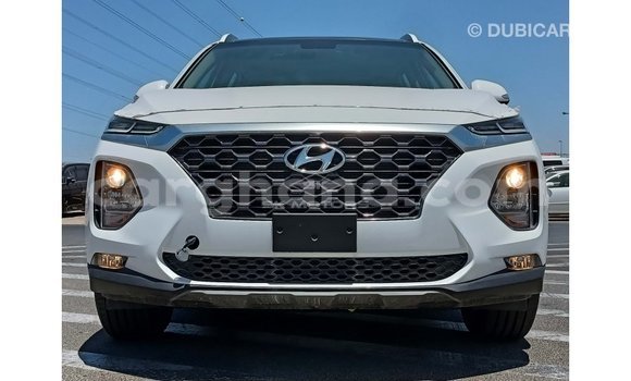 Buy Import Hyundai Santa Fe White Car in Import - Dubai in Ashanti Buy Import Hyundai Santa Fe White Car in Import - Dubai in Ashanti