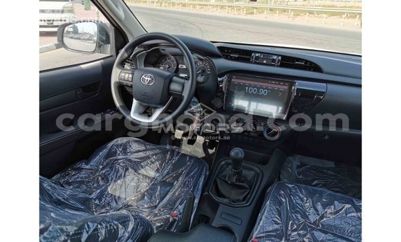 Buy Import Toyota Hilux White Car in Import - Dubai in Ashanti Buy Import Toyota Hilux White Car in Import - Dubai in Ashanti