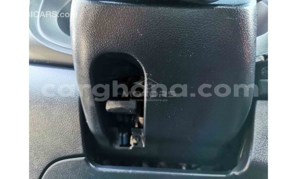 Buy Import Toyota Hilux White Car in Import - Dubai in Ashanti Buy Import Toyota Hilux White Car in Import - Dubai in Ashanti