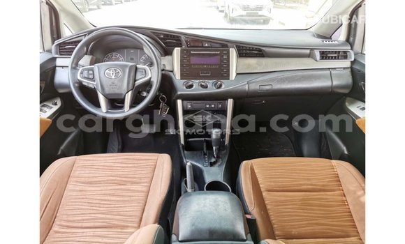 Ra Imported Toyota Innova funfun Ọkọ̀ in Import - Dubai ni Ashanti Ra Imported Toyota Innova funfun Ọkọ̀ in Import - Dubai ni Ashanti