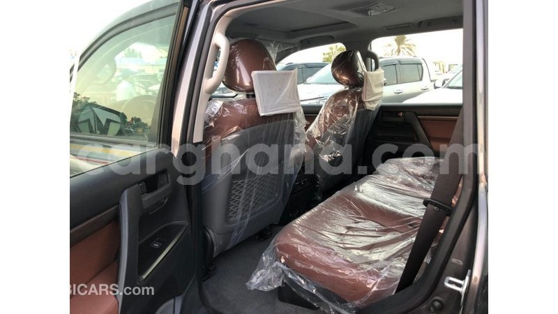 Big with watermark toyota land cruiser ashanti import dubai 30484