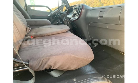 Ra Imported Hyundai Accent funfun Ọkọ̀ in Import - Dubai ni Ashanti Ra Imported Hyundai Accent funfun Ọkọ̀ in Import - Dubai ni Ashanti