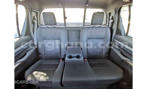 Ra Imported Toyota Hilux Red Ọkọ̀ in Import - Dubai ni Ashanti Ra Imported Toyota Hilux Red Ọkọ̀ in Import - Dubai ni Ashanti