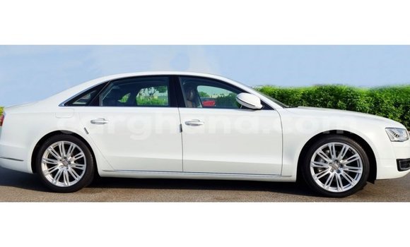 Ra Imported Audi A8 funfun Ọkọ̀ in Import - Dubai ni Ashanti Ra Imported Audi A8 funfun Ọkọ̀ in Import - Dubai ni Ashanti