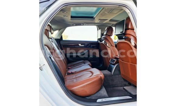 Ra Imported Audi A8 funfun Ọkọ̀ in Import - Dubai ni Ashanti Ra Imported Audi A8 funfun Ọkọ̀ in Import - Dubai ni Ashanti
