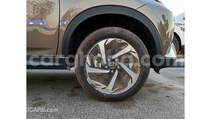 Big with watermark toyota rush ashanti import dubai 30521