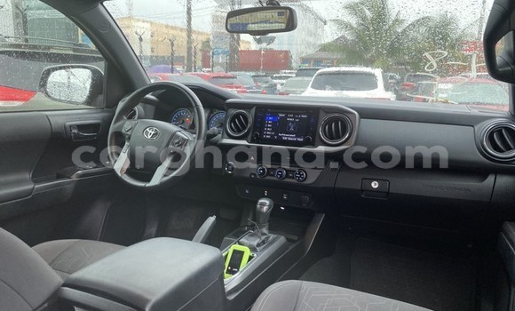 Buy Used Toyota Tacoma Silver Car in Sekondi in Western Buy Used Toyota Tacoma Silver Car in Sekondi in Western