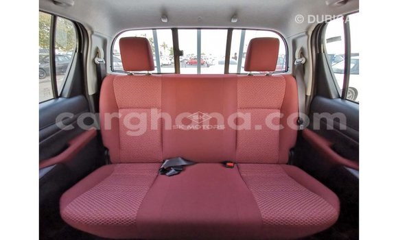 Ra Imported Toyota Hilux funfun Ọkọ̀ in Import - Dubai ni Ashanti Ra Imported Toyota Hilux funfun Ọkọ̀ in Import - Dubai ni Ashanti