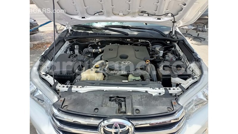 Big with watermark toyota hilux ashanti import dubai 30564