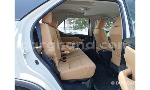 Buy Import Toyota Fortuner White Car in Import - Dubai in Ashanti Buy Import Toyota Fortuner White Car in Import - Dubai in Ashanti