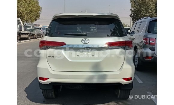 Buy Import Toyota Fortuner White Car in Import - Dubai in Ashanti Buy Import Toyota Fortuner White Car in Import - Dubai in Ashanti