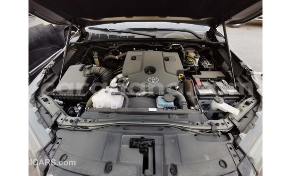 Buy Import Toyota Hilux Red Car in Import - Dubai in Ashanti Buy Import Toyota Hilux Red Car in Import - Dubai in Ashanti