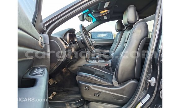 Sayi Imported Jeep Grand Cherokee Black Mota in Import - Dubai a Ashanti Sayi Imported Jeep Grand Cherokee Black Mota in Import - Dubai a Ashanti