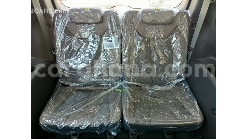 Big with watermark hyundai santa fe ashanti import dubai 30694