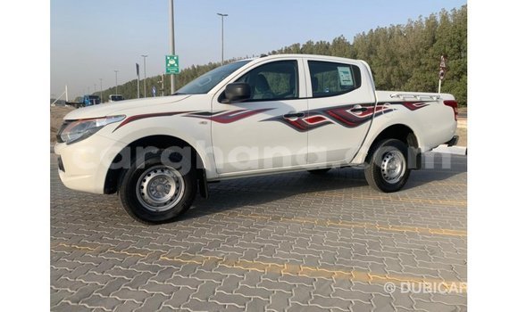 Buy Import Mitsubishi L200 White Car in Import - Dubai in Ashanti Buy Import Mitsubishi L200 White Car in Import - Dubai in Ashanti