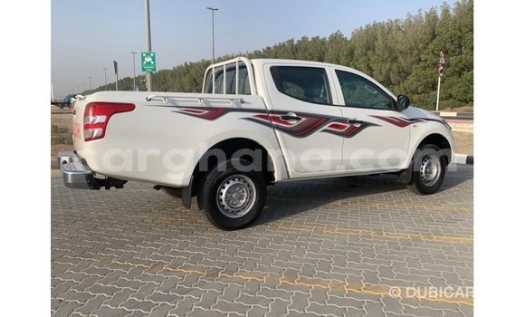 Buy Import Mitsubishi L200 White Car in Import - Dubai in Ashanti Buy Import Mitsubishi L200 White Car in Import - Dubai in Ashanti