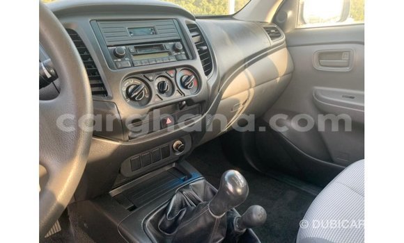 Buy Import Mitsubishi L200 White Car in Import - Dubai in Ashanti Buy Import Mitsubishi L200 White Car in Import - Dubai in Ashanti