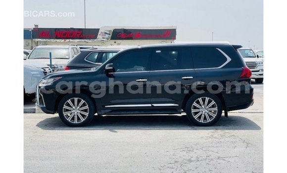 Ra Imported Lexus LX Black Ọkọ̀ in Import - Dubai ni Ashanti Ra Imported Lexus LX Black Ọkọ̀ in Import - Dubai ni Ashanti