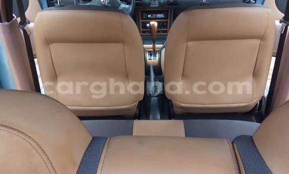 Sayi Na hannu Nissan March Red Mota in Sekondi–Takoradi Metropolitan a Yamma Sayi Na hannu Nissan March Red Mota in Sekondi–Takoradi Metropolitan a Yamma