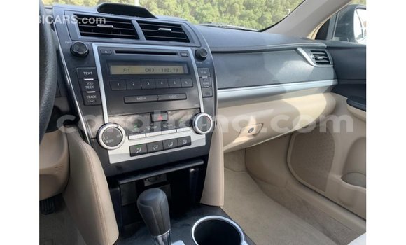 Ra Imported Toyota Camry funfun Ọkọ̀ in Import - Dubai ni Ashanti Ra Imported Toyota Camry funfun Ọkọ̀ in Import - Dubai ni Ashanti