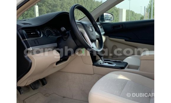 Ra Imported Toyota Camry funfun Ọkọ̀ in Import - Dubai ni Ashanti Ra Imported Toyota Camry funfun Ọkọ̀ in Import - Dubai ni Ashanti