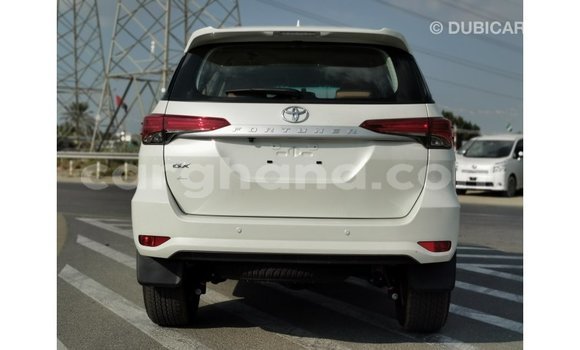 Buy Import Toyota Fortuner White Car in Import - Dubai in Ashanti Buy Import Toyota Fortuner White Car in Import - Dubai in Ashanti