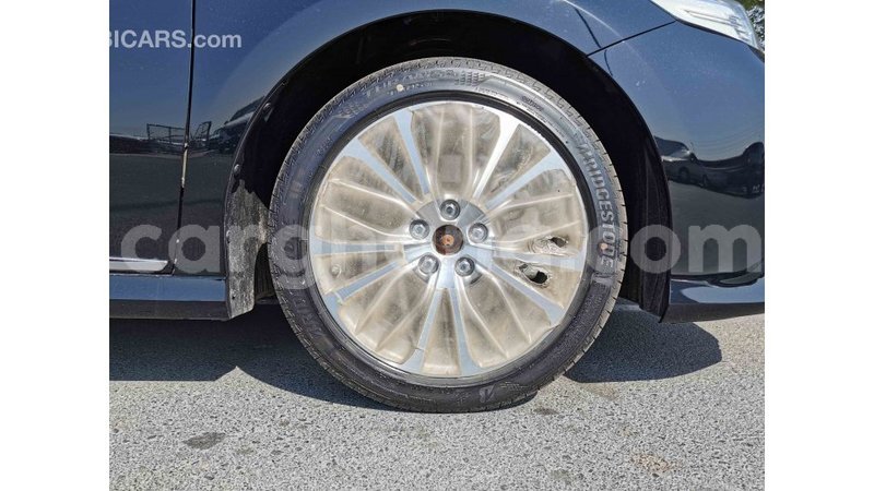 Big with watermark toyota camry ashanti import dubai 30810