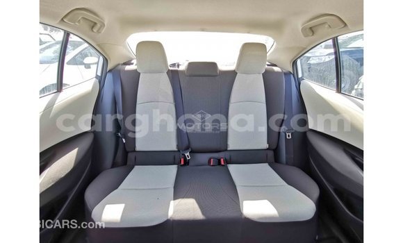 Sayi Imported Toyota Corolla White Mota in Import - Dubai a Ashanti Sayi Imported Toyota Corolla White Mota in Import - Dubai a Ashanti