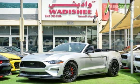 Ra Imported Ford Mustang Miiran Ọkọ̀ in Import - Dubai ni Ashanti Ra Imported Ford Mustang Miiran Ọkọ̀ in Import - Dubai ni Ashanti