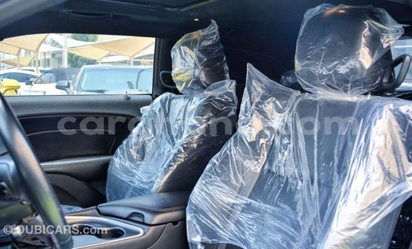 Ra Imported Dodge Challenger Black Ọkọ̀ in Import - Dubai ni Ashanti Ra Imported Dodge Challenger Black Ọkọ̀ in Import - Dubai ni Ashanti