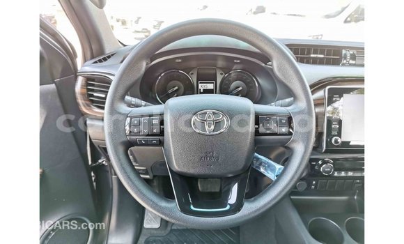 Ra Imported Toyota Hilux Miiran Ọkọ̀ in Import - Dubai ni Ashanti Ra Imported Toyota Hilux Miiran Ọkọ̀ in Import - Dubai ni Ashanti