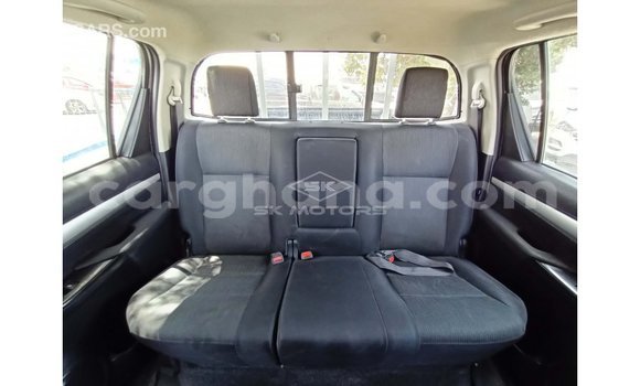 Buy Import Toyota Hilux White Car in Import - Dubai in Ashanti Buy Import Toyota Hilux White Car in Import - Dubai in Ashanti